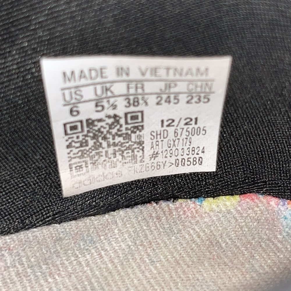 Adidas NMD - Picture 9 of 9